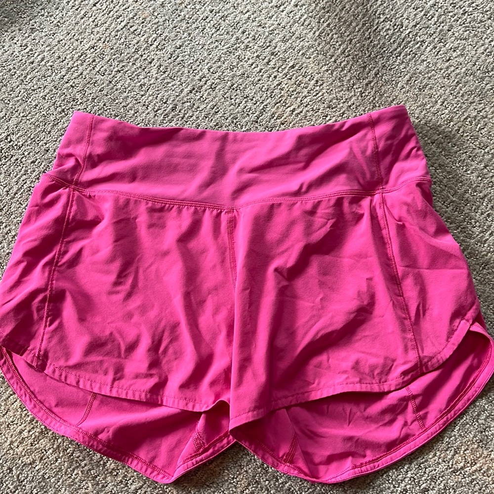 Lululemon Speed Up short 4” mid rise